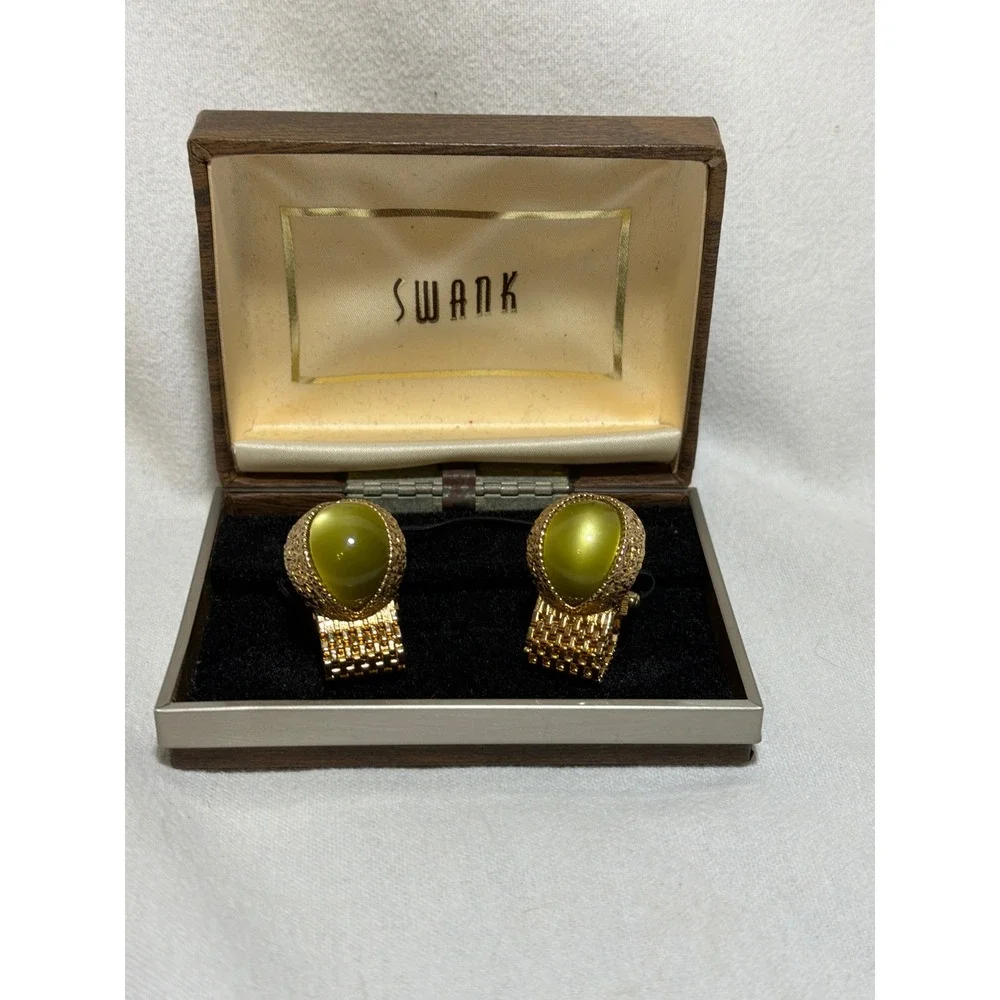 Swank Vintage Mens Wrap Cufflinks Green Cats Eye Gold Tone Mesh With Box MCM